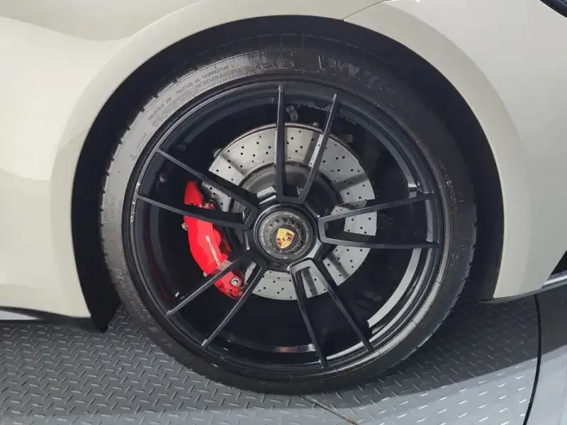 2022 Porsche 911 с пробегом 28 691 км