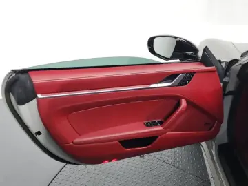 2022 Porsche 911 с пробегом 28 691 км