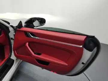 2022 Porsche 911 с пробегом 28 691 км