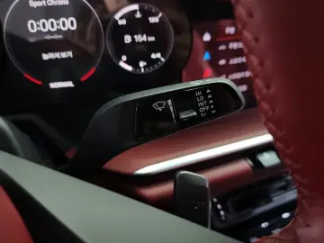 2022 Porsche 911 с пробегом 28 691 км