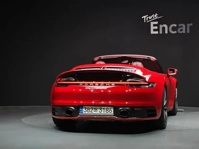 2021 Porsche 911 с пробегом 34 561 км