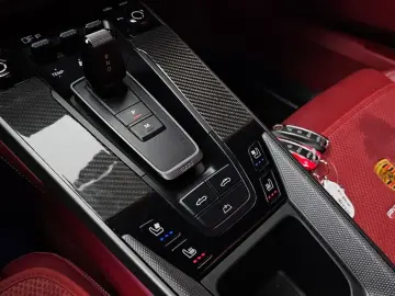 2021 Porsche 911 с пробегом 34 561 км