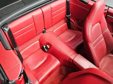 2021 Porsche 911 с пробегом 34 561 км