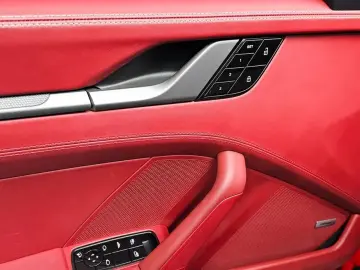 2021 Porsche 911 с пробегом 34 561 км