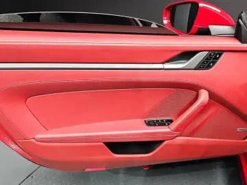 2021 Porsche 911 с пробегом 34 561 км