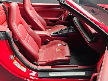 2021 Porsche 911 с пробегом 34 561 км