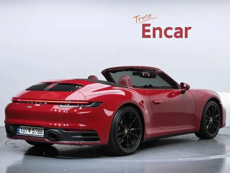 2021 Porsche 911 с пробегом 16 474 км