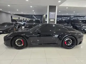 2023 Porsche 911 с пробегом 14 267 км