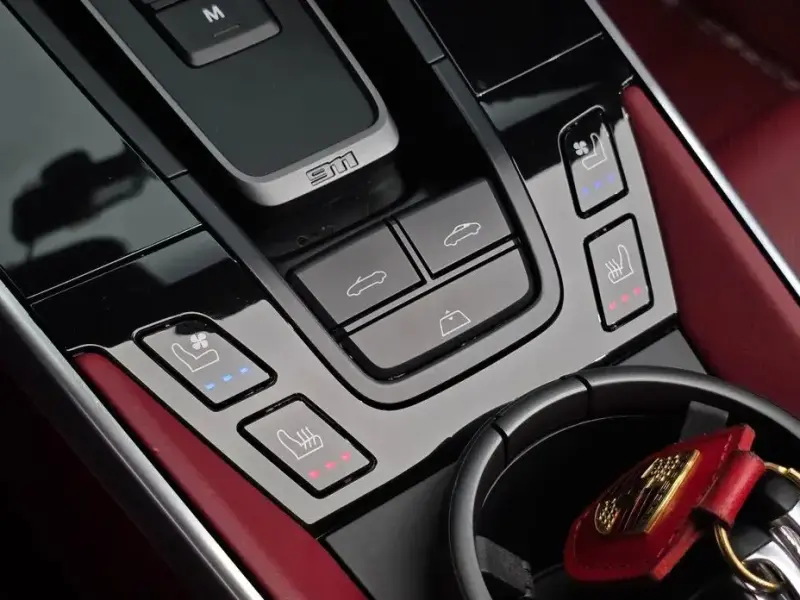 2021 Porsche 911 с пробегом 16 474 км