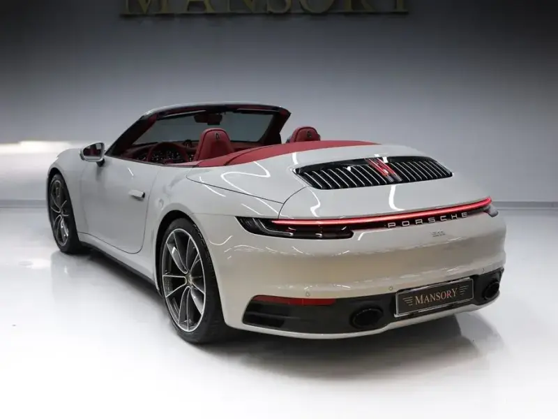 2023 Porsche 911 с пробегом 16 470 км