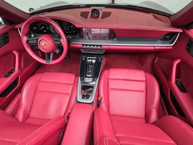 2024 Porsche 911 с пробегом 1 593 км