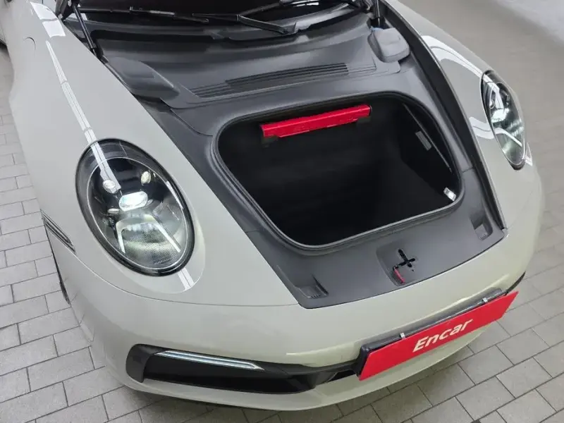 2021 Porsche 911 с пробегом 12 466 км