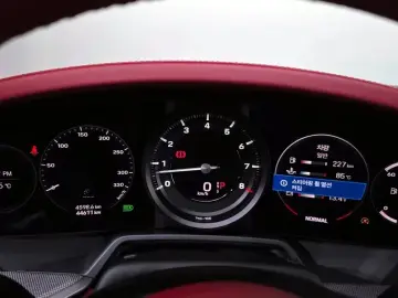 2020 Porsche 911 с пробегом 44 611 км