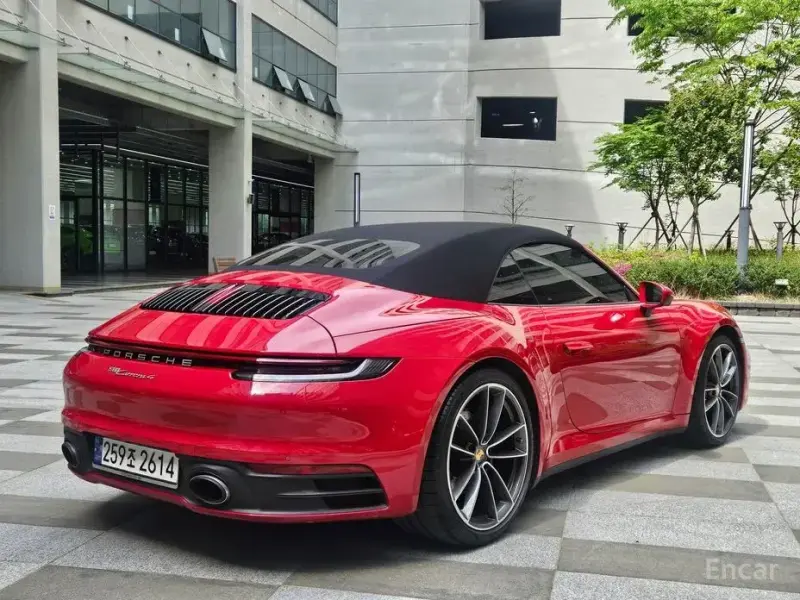 2023 Porsche 911 с пробегом 19 724 км