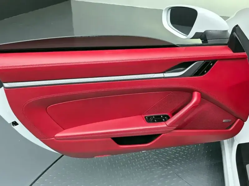 2020 Porsche 911 с пробегом 44 611 км
