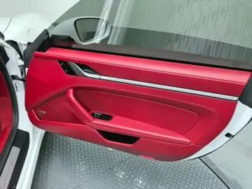 2020 Porsche 911 с пробегом 44 611 км