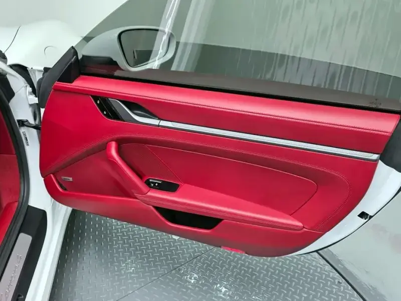 2020 Porsche 911 с пробегом 44 611 км