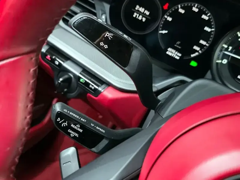 2020 Porsche 911 с пробегом 44 611 км