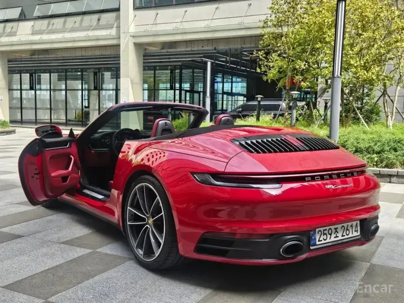 2023 Porsche 911 с пробегом 19 724 км