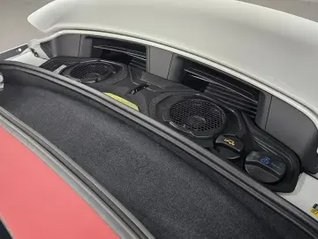 2024 Porsche 911 с пробегом 9 587 км