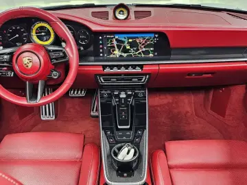 2024 Porsche 911 с пробегом 9 587 км