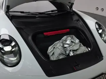 2024 Porsche 911 с пробегом 6 366 км