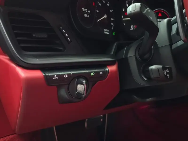 2023 Porsche 911 с пробегом 11 845 км