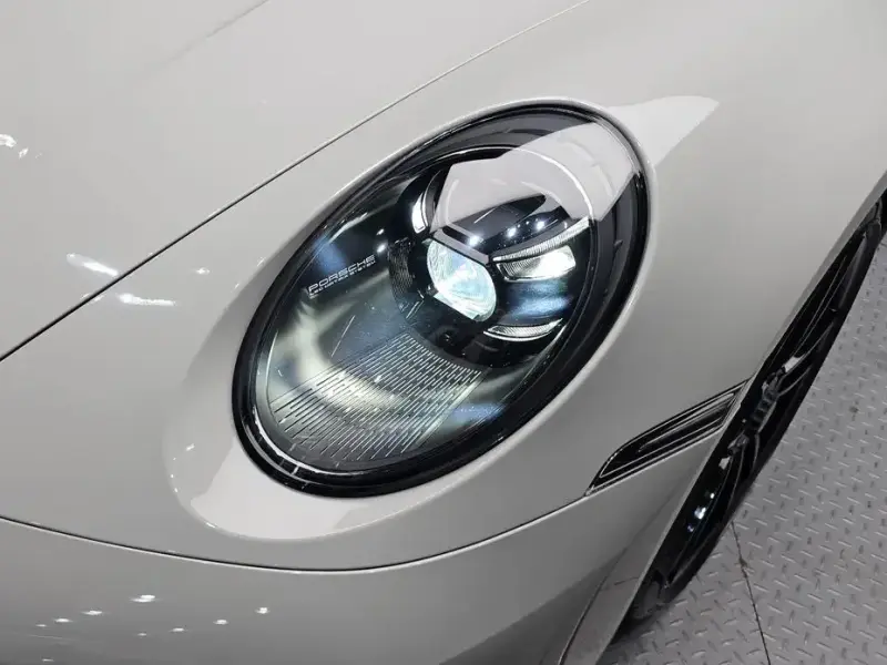 2023 Porsche 911 с пробегом 11 845 км