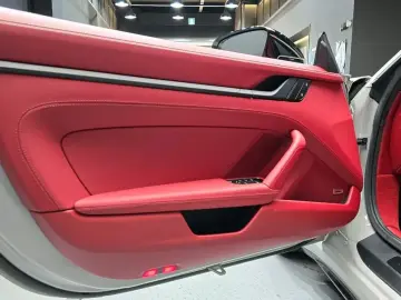 2023 Porsche 911 с пробегом 11 845 км