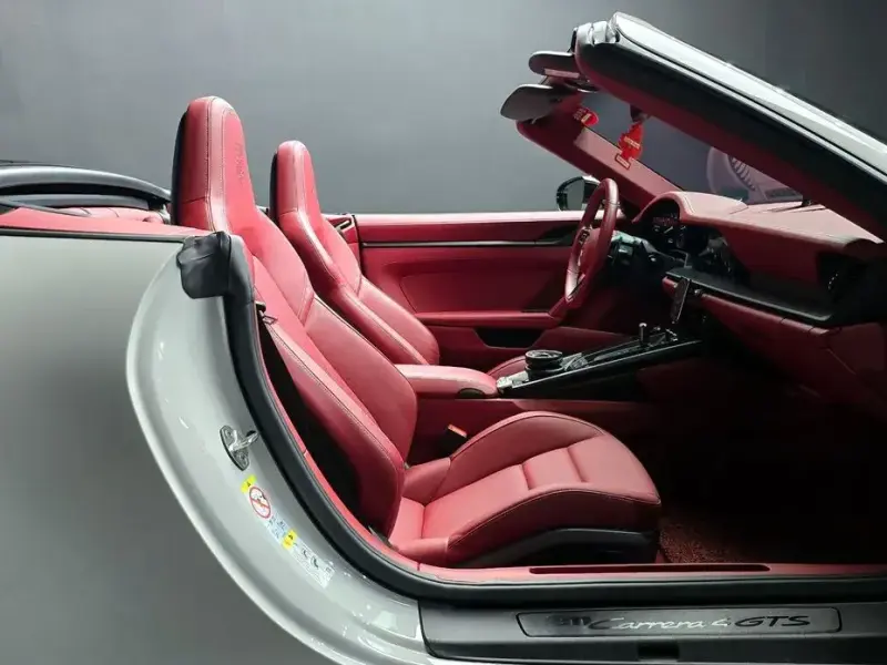 2023 Porsche 911 с пробегом 11 845 км