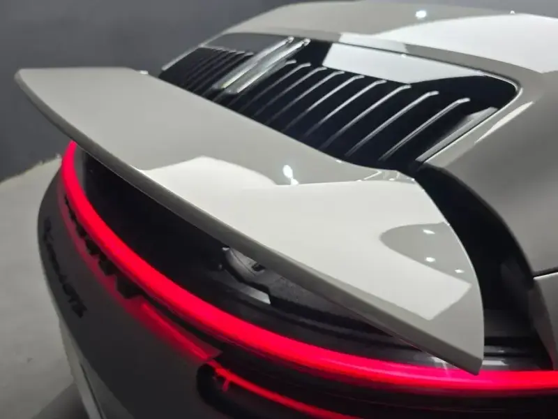 2023 Porsche 911 с пробегом 11 845 км