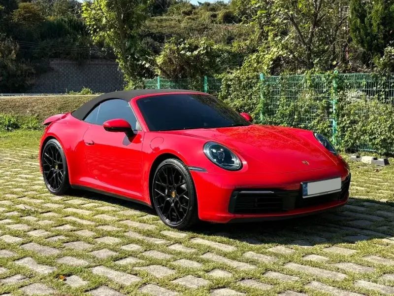 2022 Porsche 911 с пробегом 40 300 км