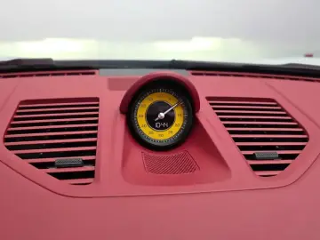 2023 Porsche 911 с пробегом 16 804 км