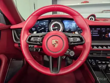 2024 Porsche 911 с пробегом 46 647 км