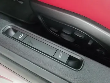 2024 Porsche 911 с пробегом 13 674 км