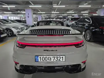 2023 Porsche 911 с пробегом 14 987 км