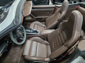 2023 Porsche 911 с пробегом 14 987 км