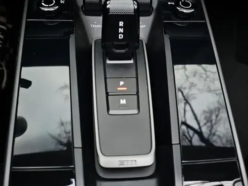 2021 Porsche 911 с пробегом 15 200 км