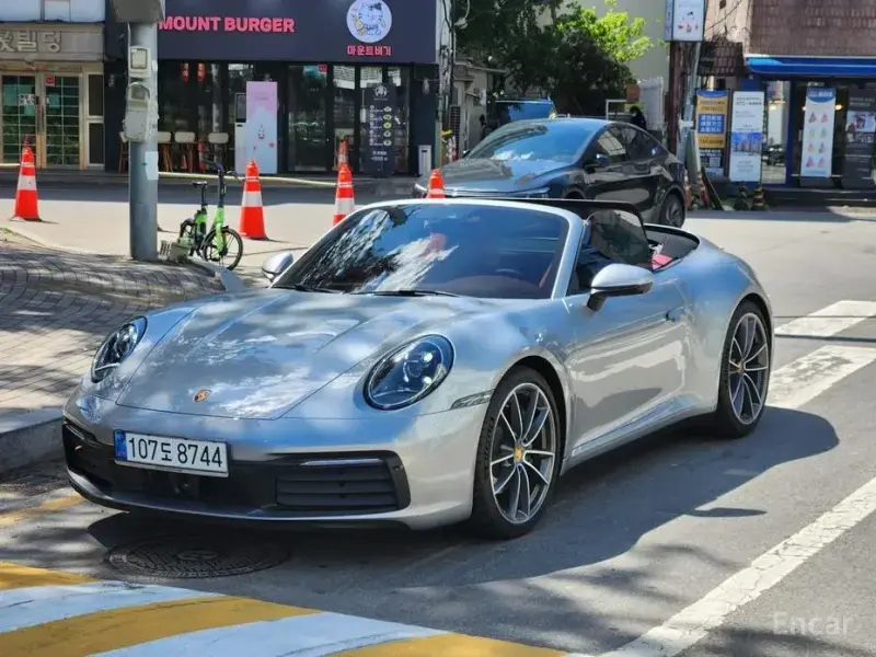 2024 Porsche 911 с пробегом 2 400 км