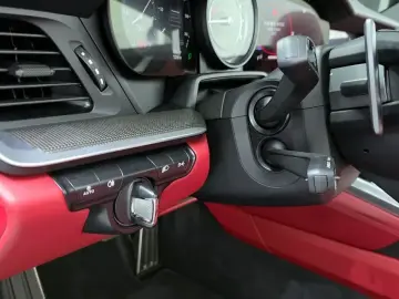 2024 Porsche 911 с пробегом 13 260 км