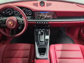 2024 Porsche 911 с пробегом 4 488 км