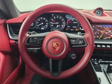 2024 Porsche 911 с пробегом 4 488 км