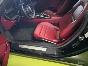 2020 Porsche 911 с пробегом 50 000 км