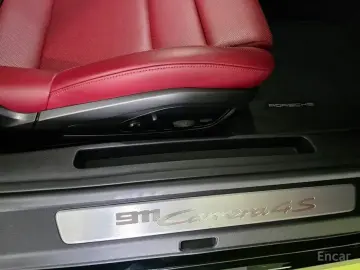 2020 Porsche 911 с пробегом 50 000 км