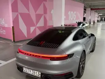 2020 Porsche 911 с пробегом 13 200 км