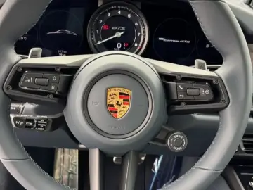 2024 Porsche 911 с пробегом 2 800 км