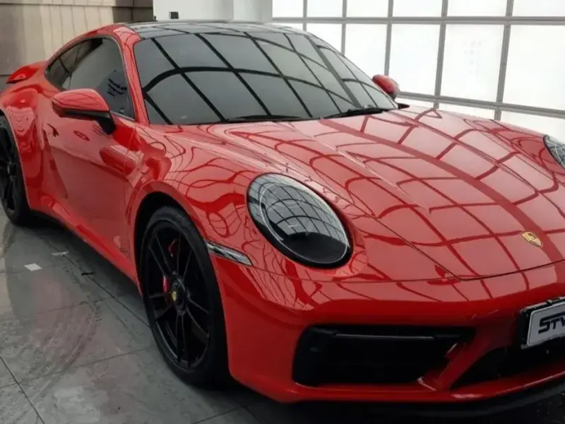 2024 Porsche 911 с пробегом 2 800 км