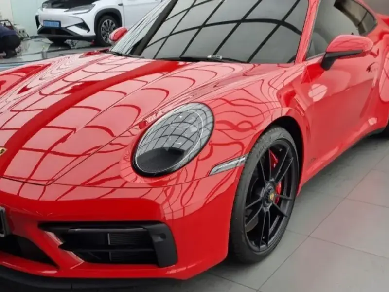 2024 Porsche 911 с пробегом 2 800 км