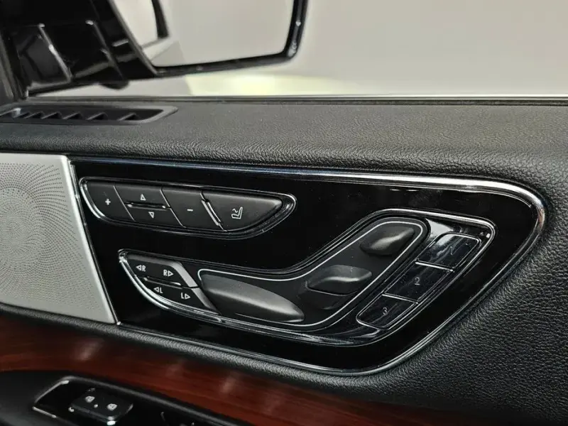 2021 Lincoln Navigator с пробегом 109 006 км