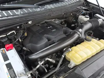 2020 Lincoln Navigator с пробегом 83 383 км